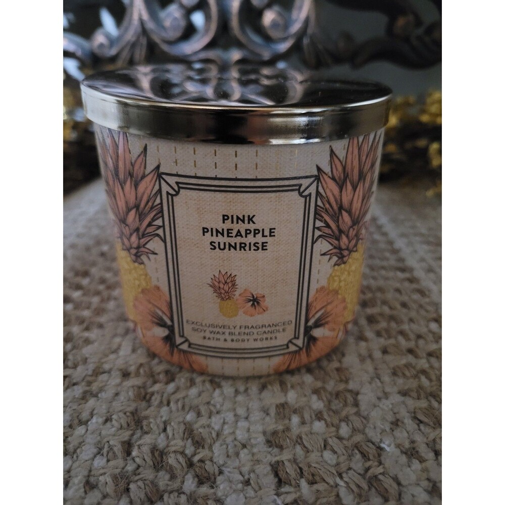 Bath & Body Works Pink Pineapple Sunrise 3-wick Candle